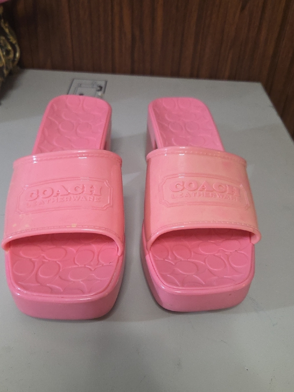 Coach Scarlett Pink Rubber Platform Sandals Size 7 Worn Once, Sun Faded.